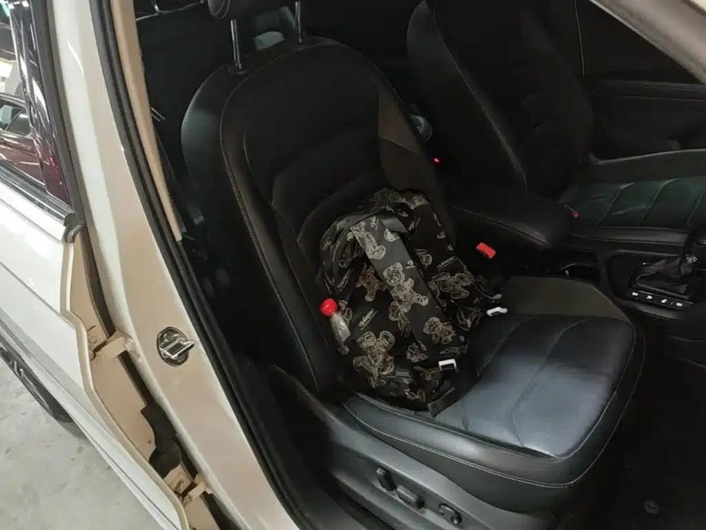 Tiguan L 2021 330TSI Automatic 2WD R-Line Premium Edition — миниатюра 25