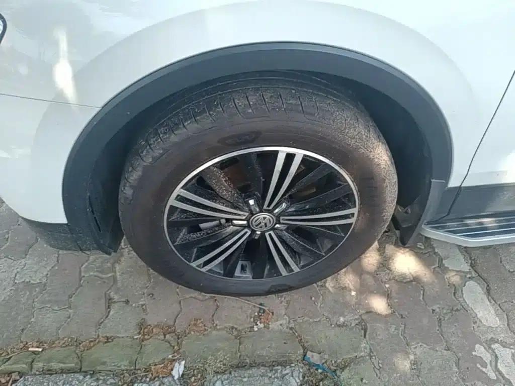 Tiguan L 2020 330TSI Automatic 2WD Panoramic Comfort Edition (China VI Emission Standard) — миниатюра 23