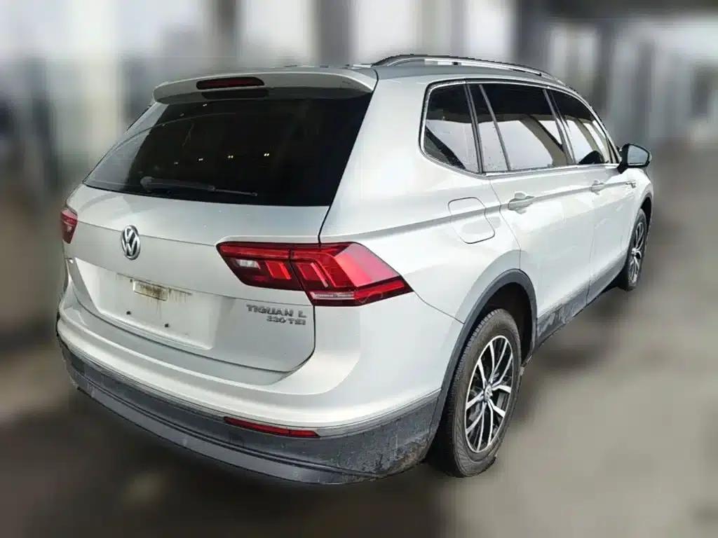 Tiguan L 2017 330TSI Automatic 2WD Luxury Edition — миниатюра 12