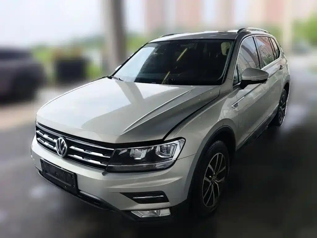 Tiguan L 2017 330TSI Automatic 2WD Luxury Edition — миниатюра 3