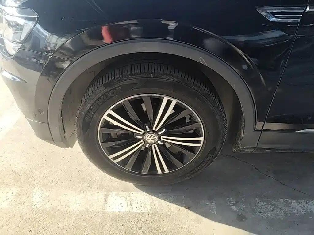 Tiguan L 2018 Facelift 330TSI Automatic 2WD Flagship Edition — миниатюра 23