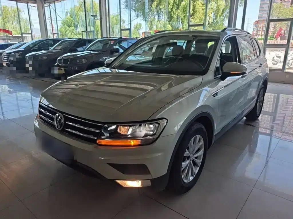 Tiguan L 2017 330TSI Automatic 2WD Fashion Edition — миниатюра 2