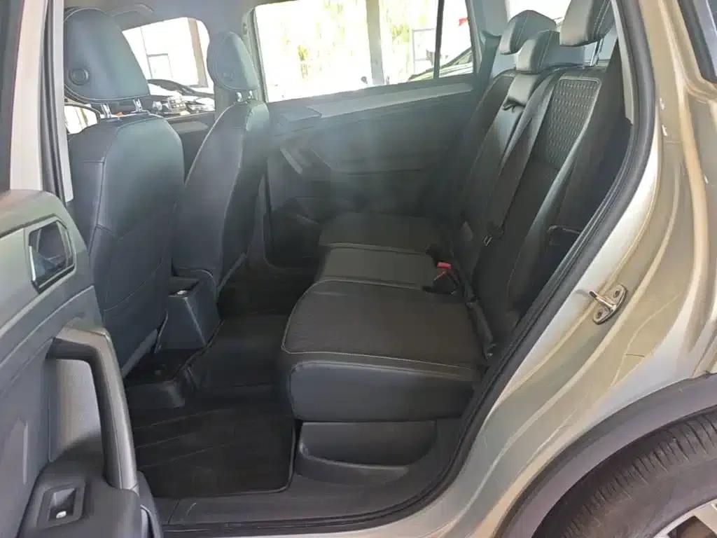 Tiguan L 2017 330TSI Automatic 2WD Fashion Edition — миниатюра 17