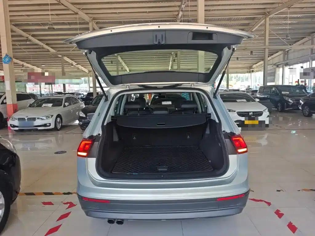 Tiguan L 2017 330TSI Automatic 2WD Fashion Edition — миниатюра 19