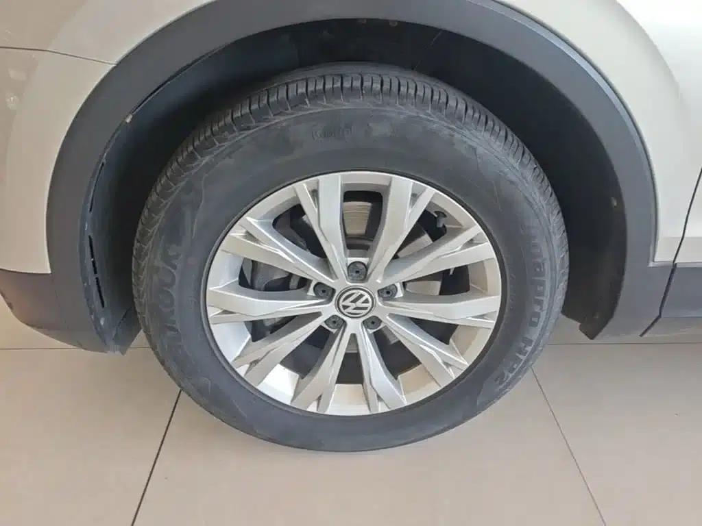 Tiguan L 2017 330TSI Automatic 2WD Fashion Edition — миниатюра 23