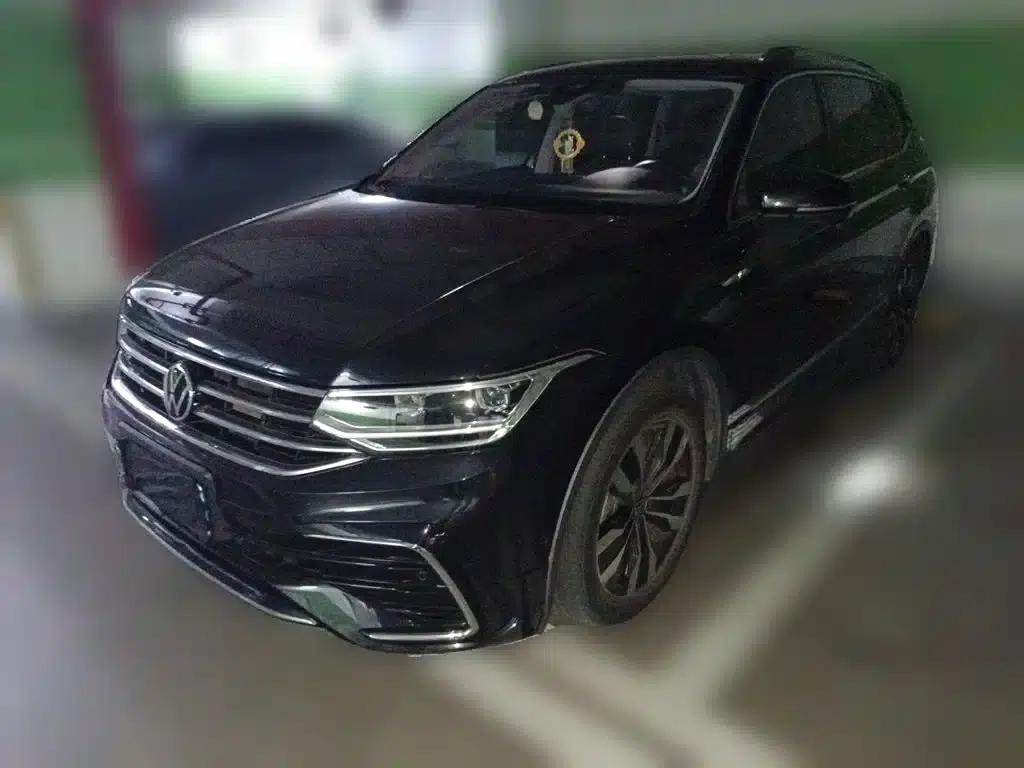 Tiguan L 2023 330TSI Automatic 2WD R-Line Premium Edition — миниатюра 2