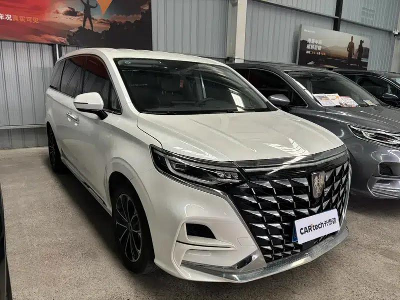 Roewe iMAX8 2023 400TGI Comfort Edition — миниатюра 3