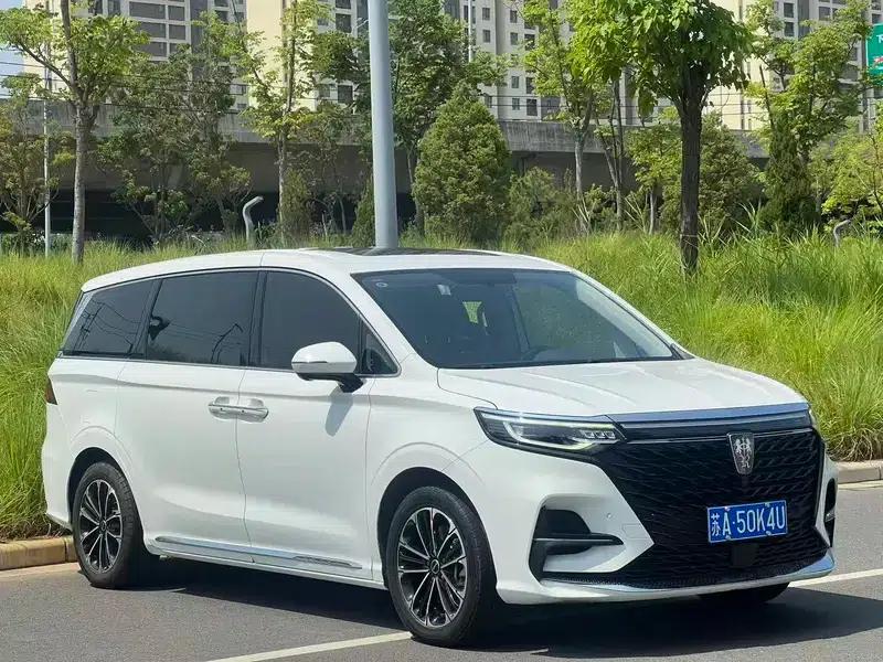 Roewe iMAX8 2021 400TGI Supreme Series Land Cruiser Edition — миниатюра 3