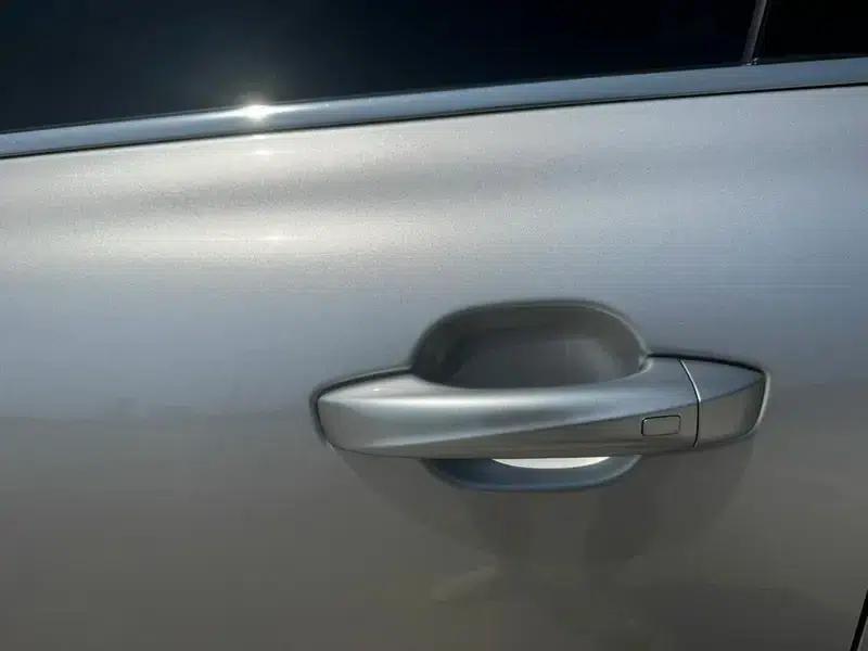 Roewe D7 DMH 2025 125 World Champion Excellence Edition — миниатюра 12