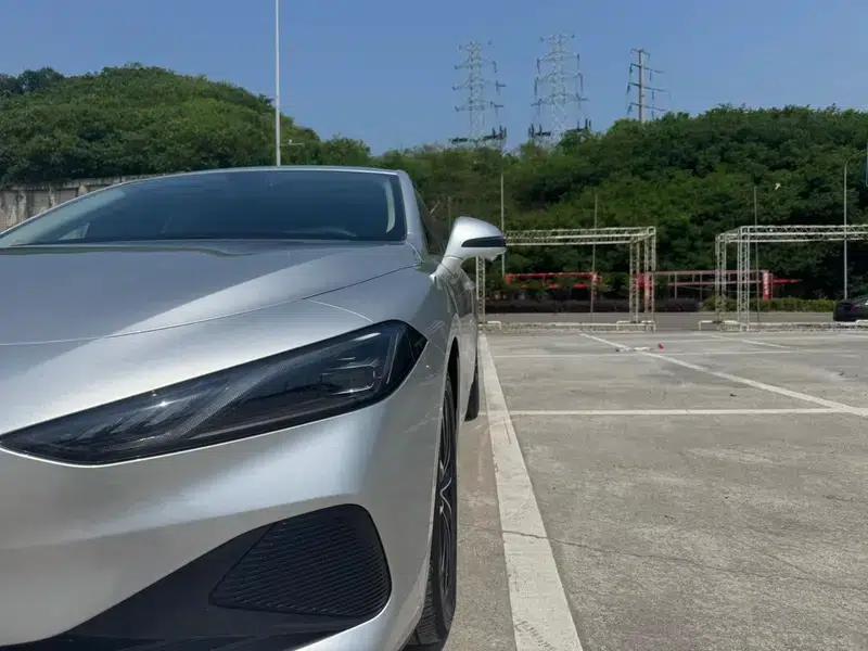 Roewe D7 DMH 2025 125 World Champion Excellence Edition — миниатюра 13
