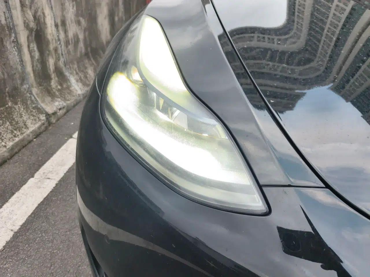 Tesla Model Y 2022 Revised Version Rear-Wheel Drive — миниатюра 7