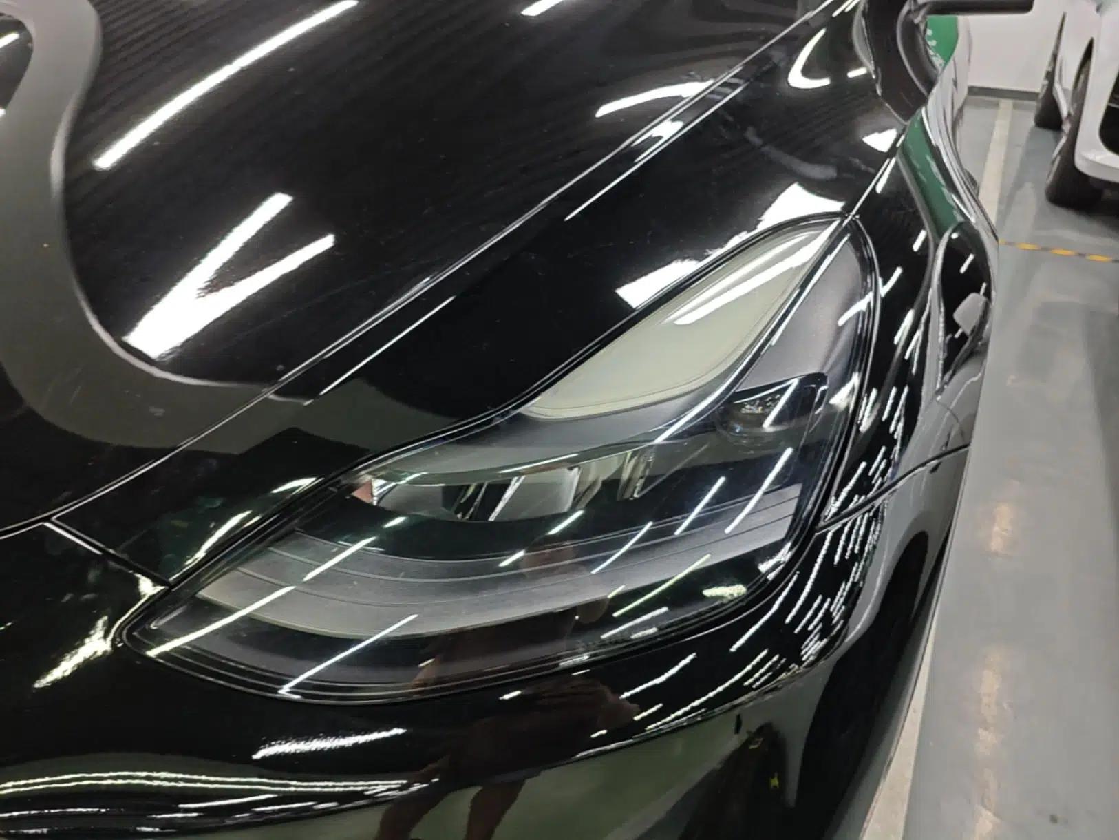 Tesla Model Y 2021 Long-Range All-Wheel-Drive Version 3D7 — миниатюра 8