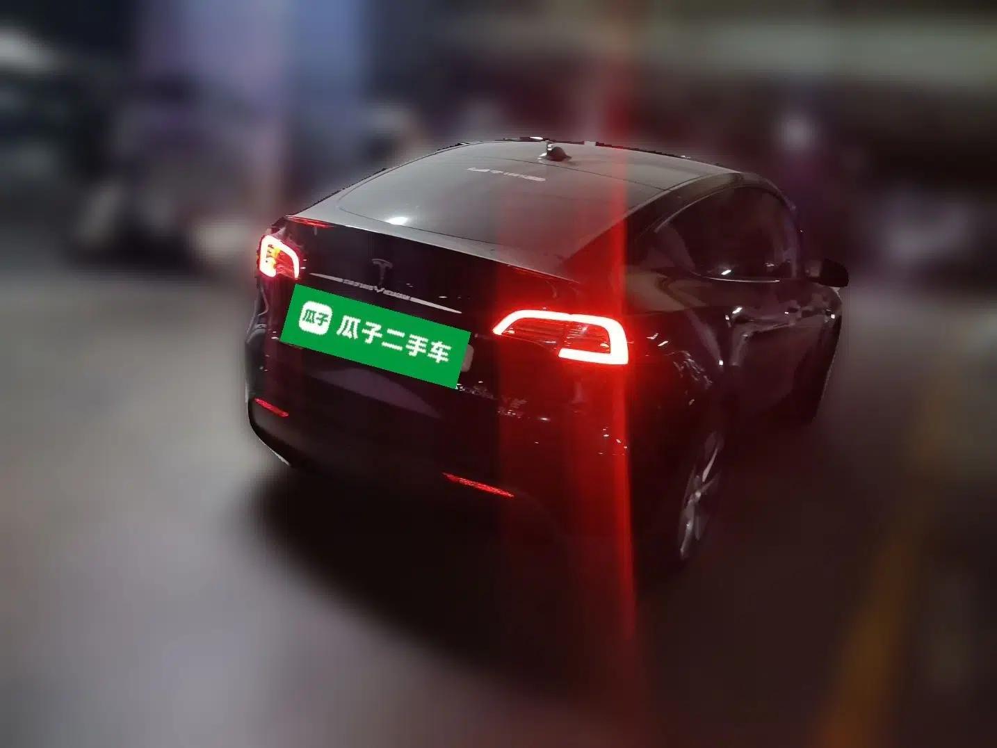 Tesla Model Y 2022 Revised Version Rear-Wheel Drive — миниатюра 6