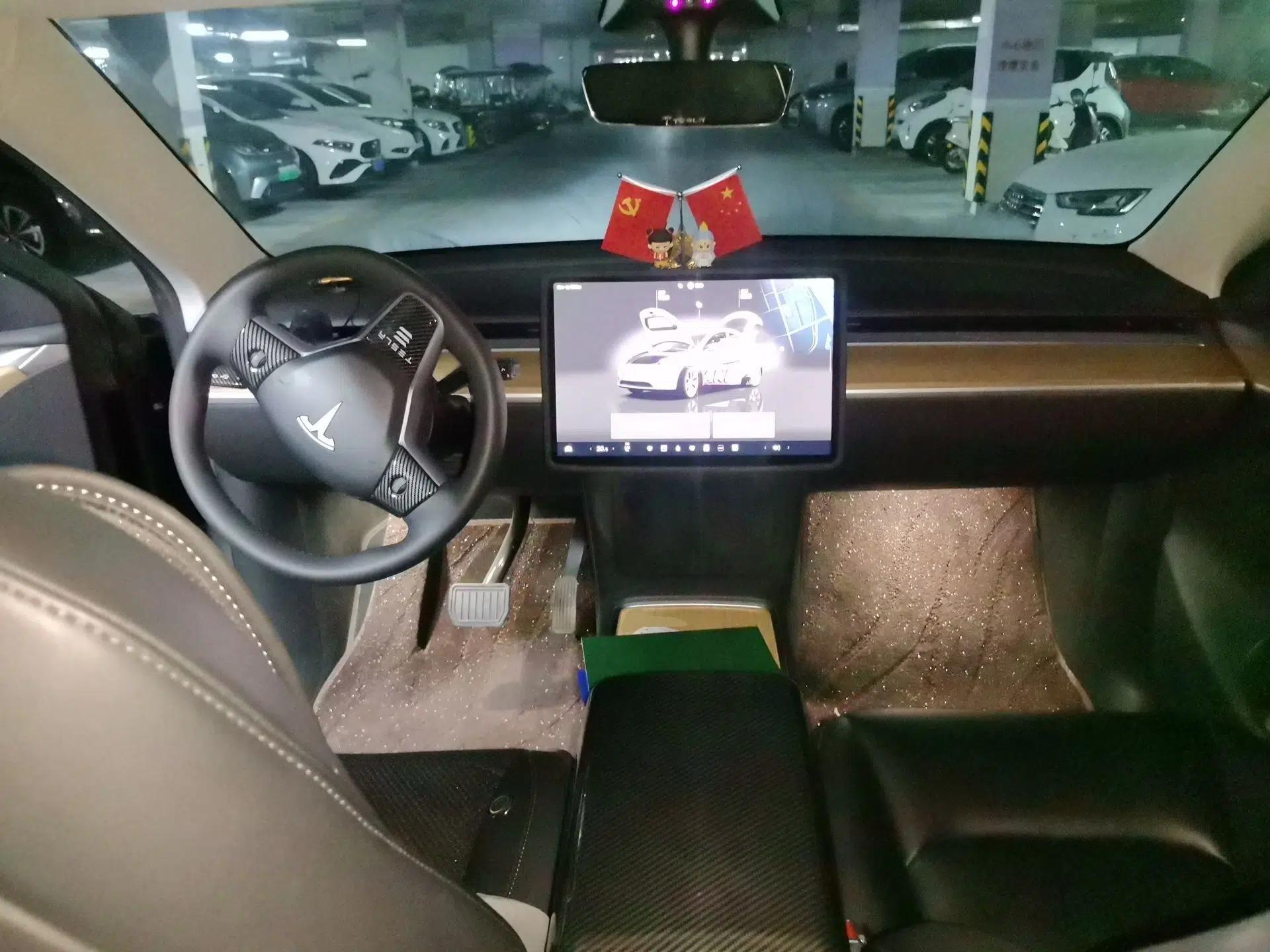 Tesla Model Y 2022 Revised Version Rear-Wheel Drive — миниатюра 9