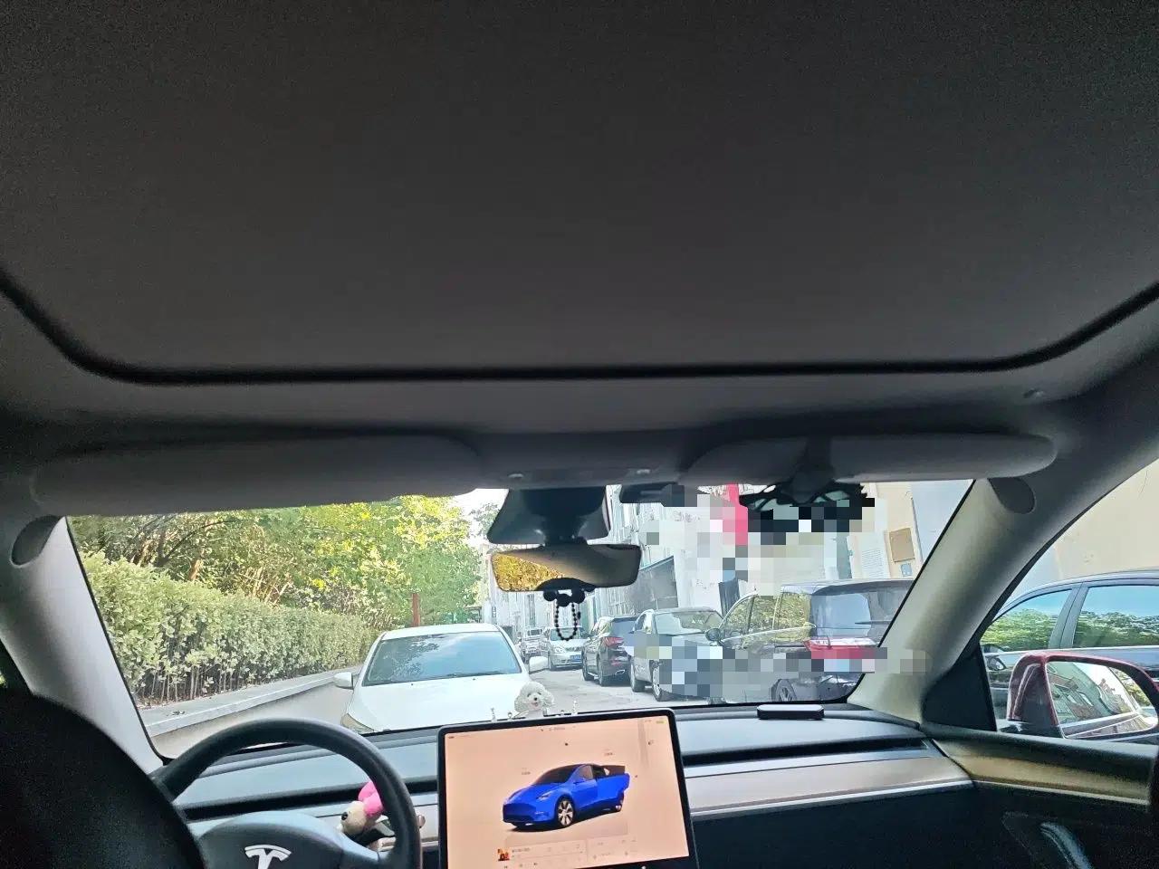 Tesla Model Y 2022 Rear-Wheel-Drive Version — миниатюра 18