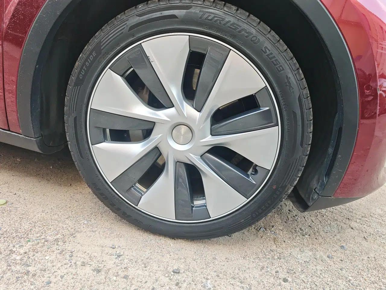 Tesla Model Y 2022 Rear-Wheel-Drive Version — миниатюра 8
