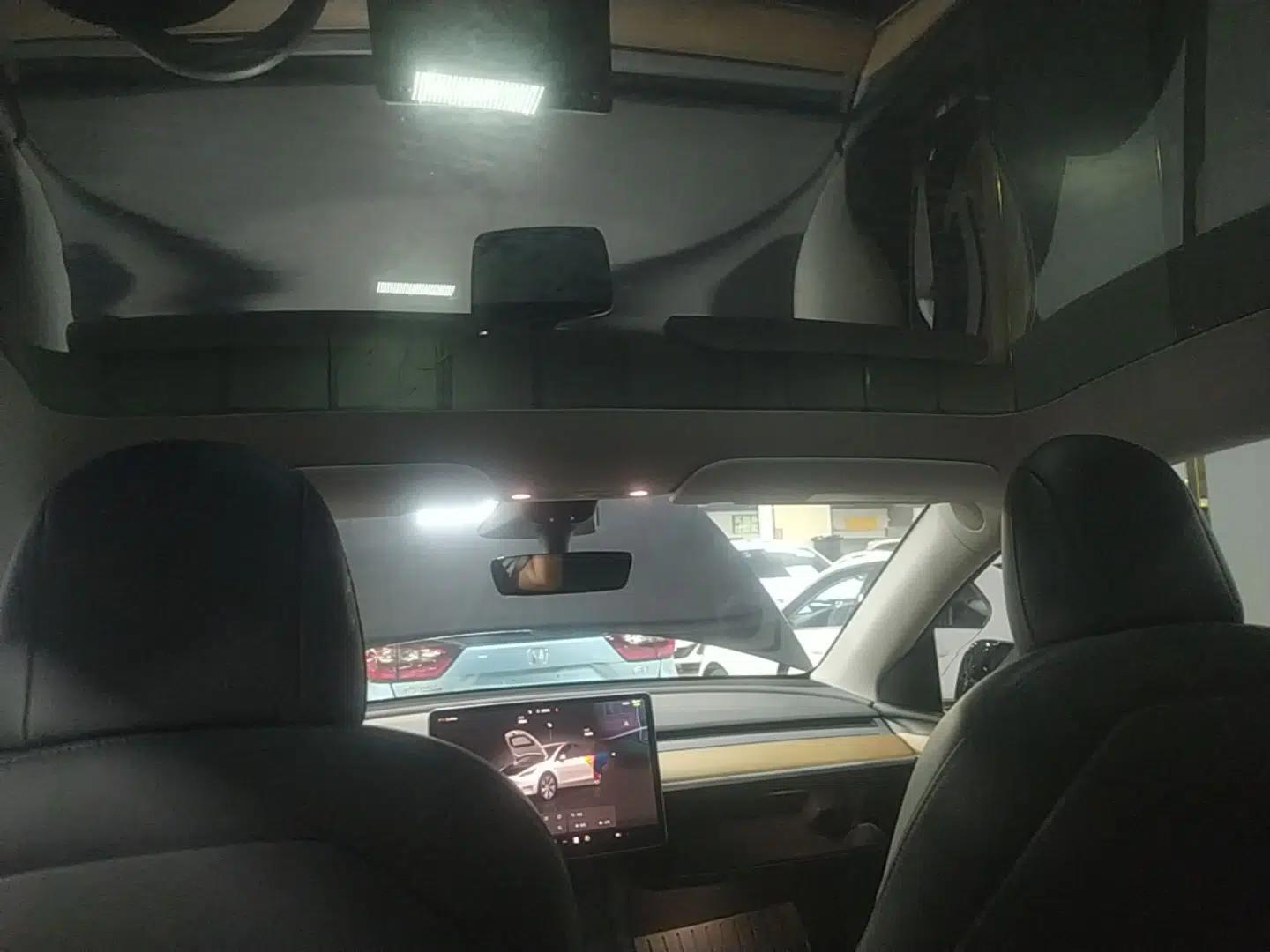 Tesla Model Y 2022 Rear-Wheel-Drive Version — миниатюра 21