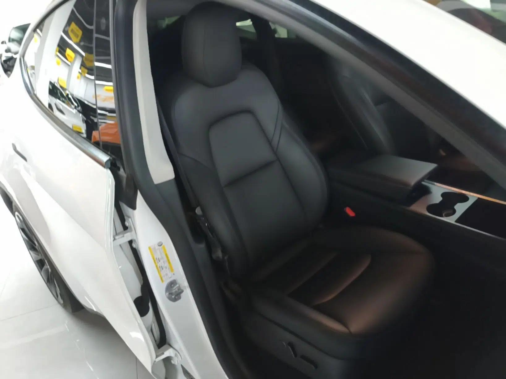 Tesla Model Y 2021 Long-Range All-Wheel-Drive Version — миниатюра 24