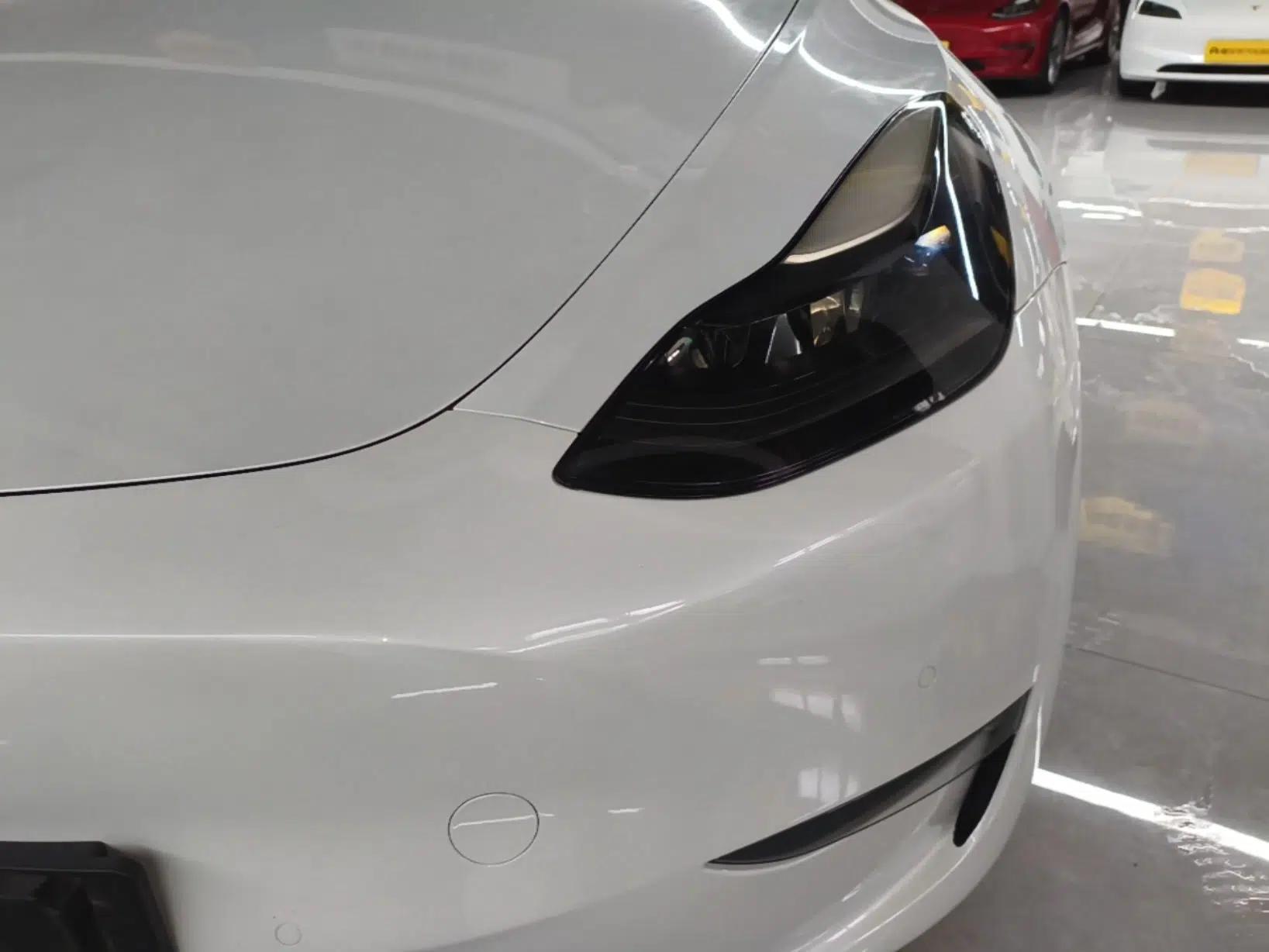 Tesla Model Y 2021 Long-Range All-Wheel-Drive Version — миниатюра 8