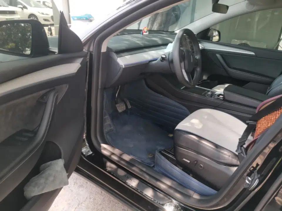 Tesla Model Y 2023 Rear-Wheel-Drive Version — миниатюра 23