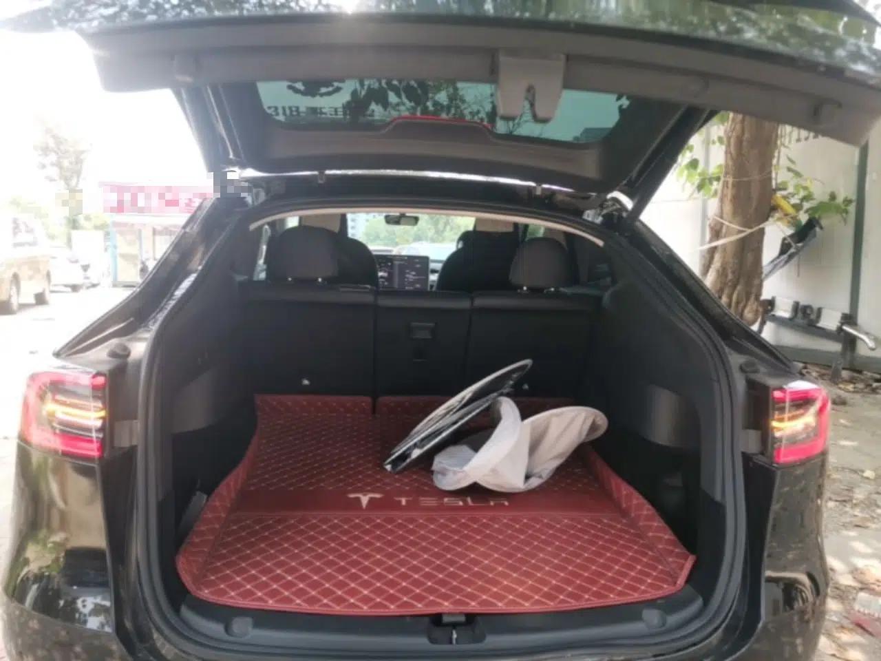 Tesla Model Y 2023 Rear-Wheel-Drive Version — миниатюра 27