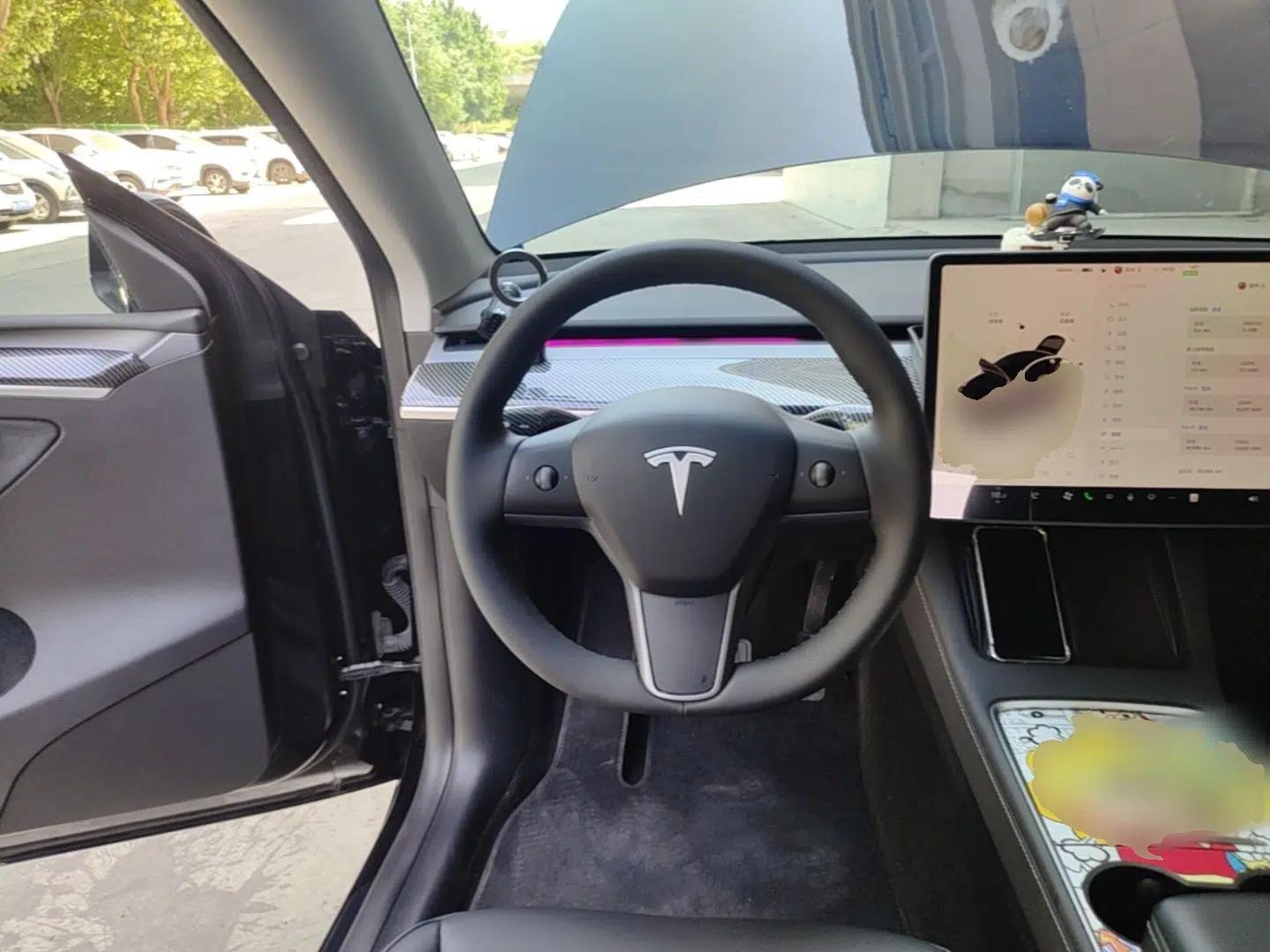 Tesla Model Y 2022 Revised Version Rear-Wheel Drive — миниатюра 13