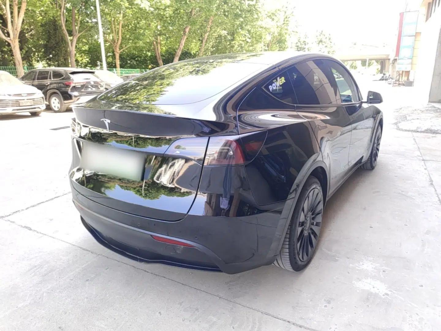 Tesla Model Y 2022 Revised Version Rear-Wheel Drive — миниатюра 6