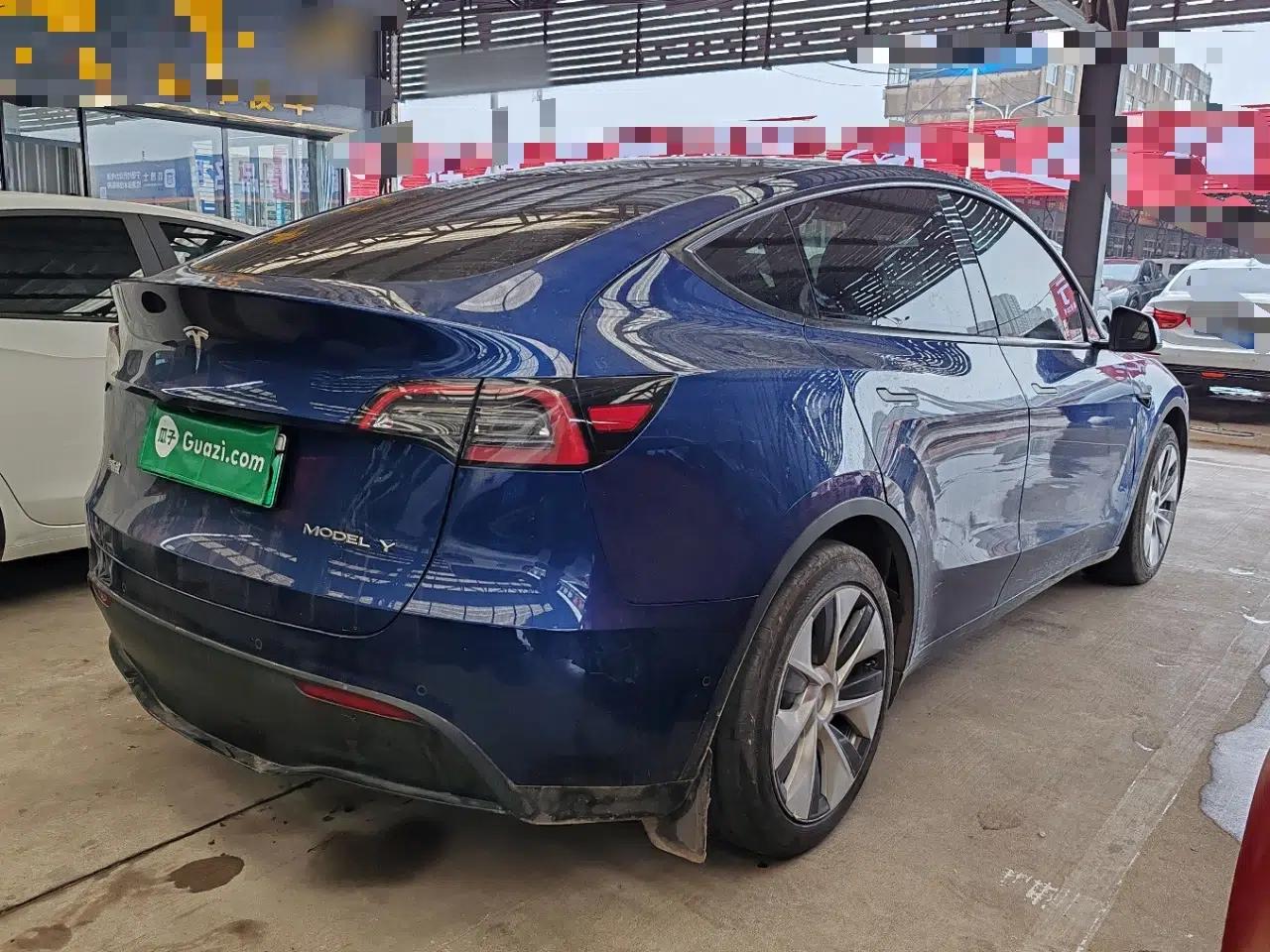 Tesla Model Y 2022 Revised Version Rear-Wheel Drive — миниатюра 6
