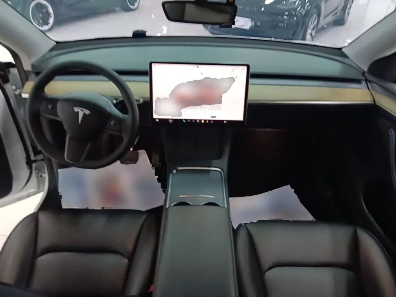 Tesla Model Y 2022 Rear-Wheel-Drive Version — миниатюра 12