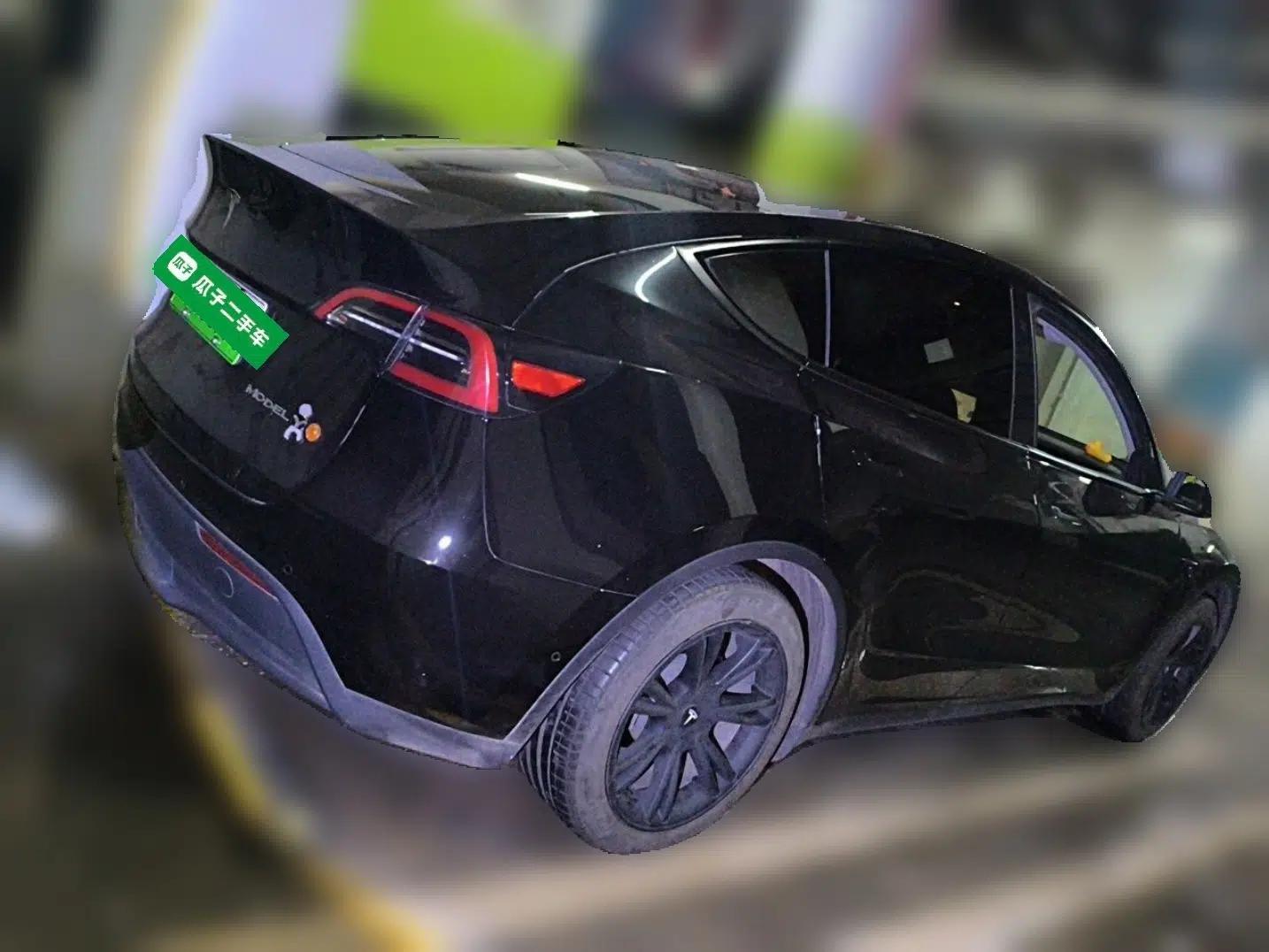 Tesla Model Y 2022 Revised Version Rear-Wheel Drive — миниатюра 6