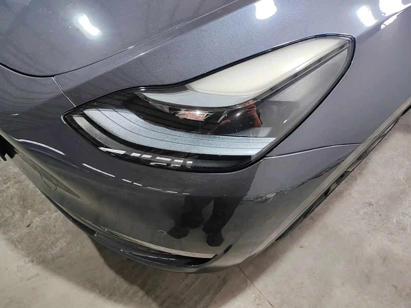 Tesla Model Y 2023 Long-Range All-Wheel-Drive Version — миниатюра 8
