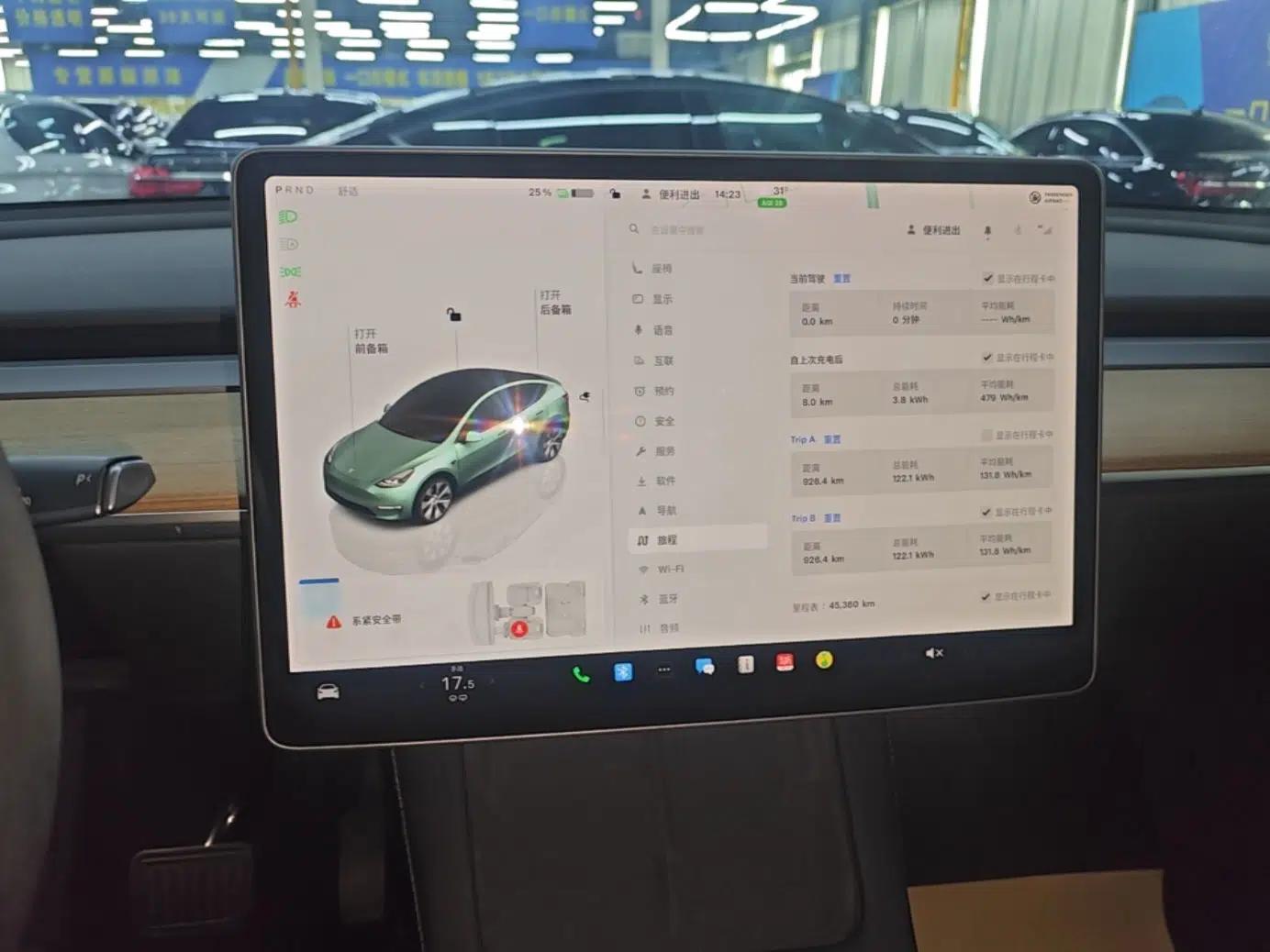 Tesla Model Y 2022 Revised Version Rear-Wheel Drive — миниатюра 20