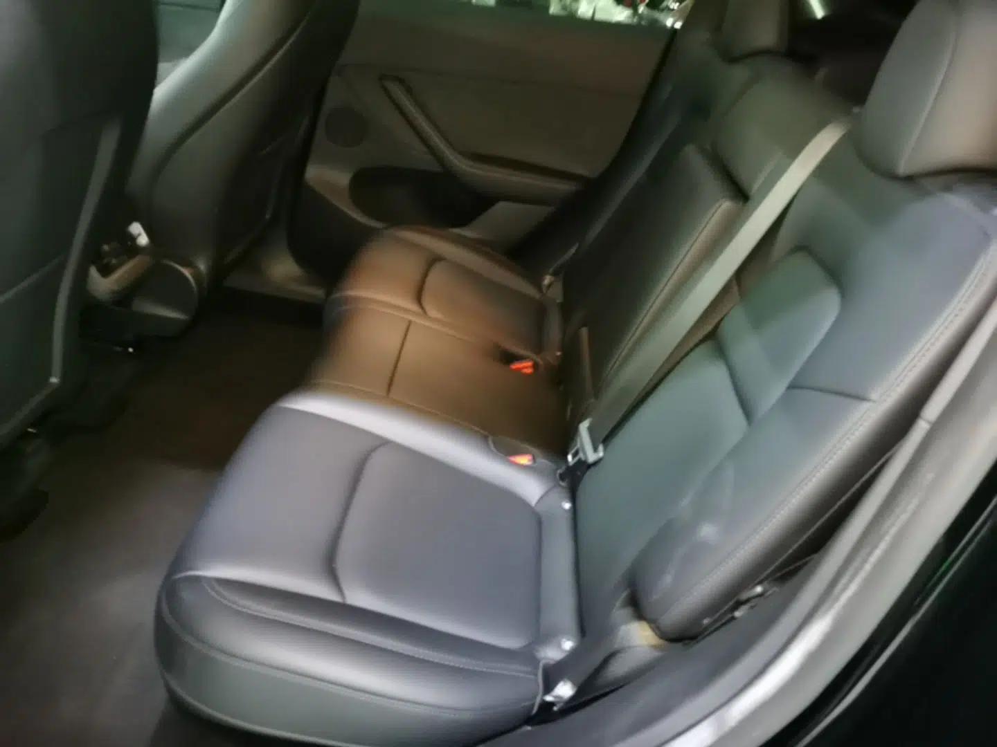 Tesla Model Y 2022 Revised Version Rear-Wheel Drive — миниатюра 20