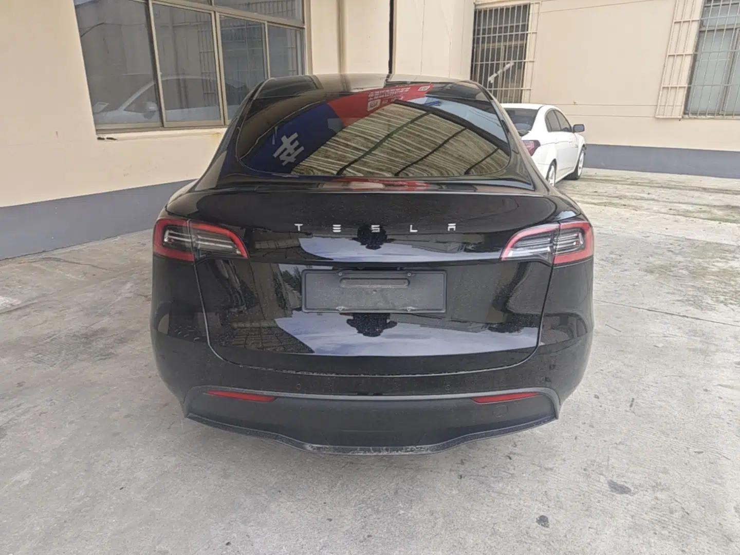 Tesla Model Y 2023 Rear-Wheel-Drive Version — миниатюра 5
