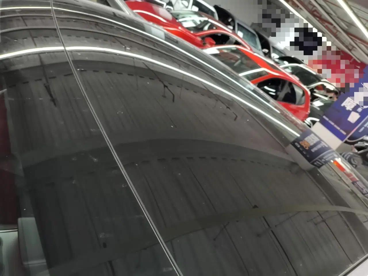 Tesla Model Y 2024 Rear-Wheel-Drive Version — миниатюра 7