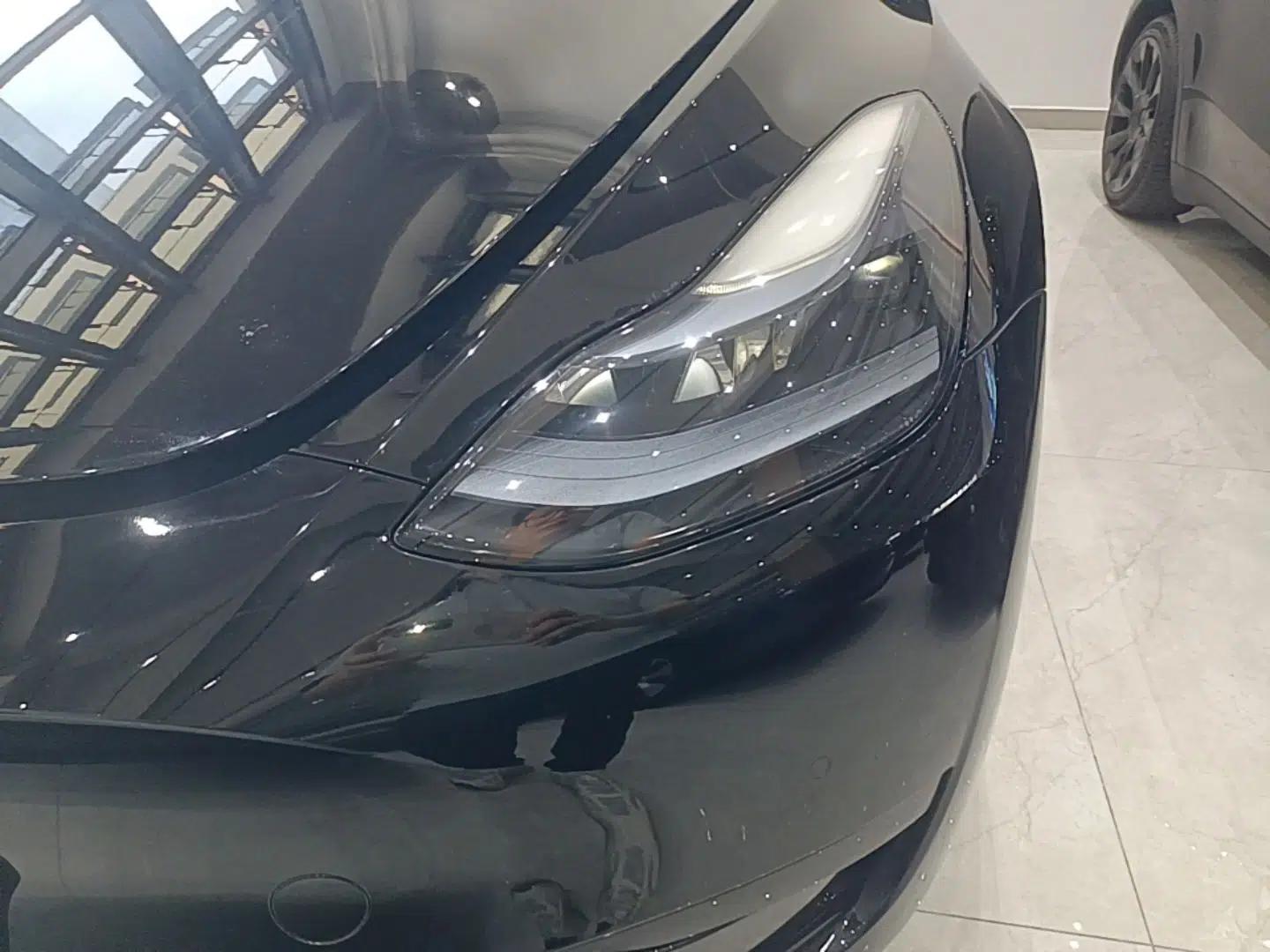 Tesla Model Y 2022 Revised Version Rear-Wheel Drive — миниатюра 8
