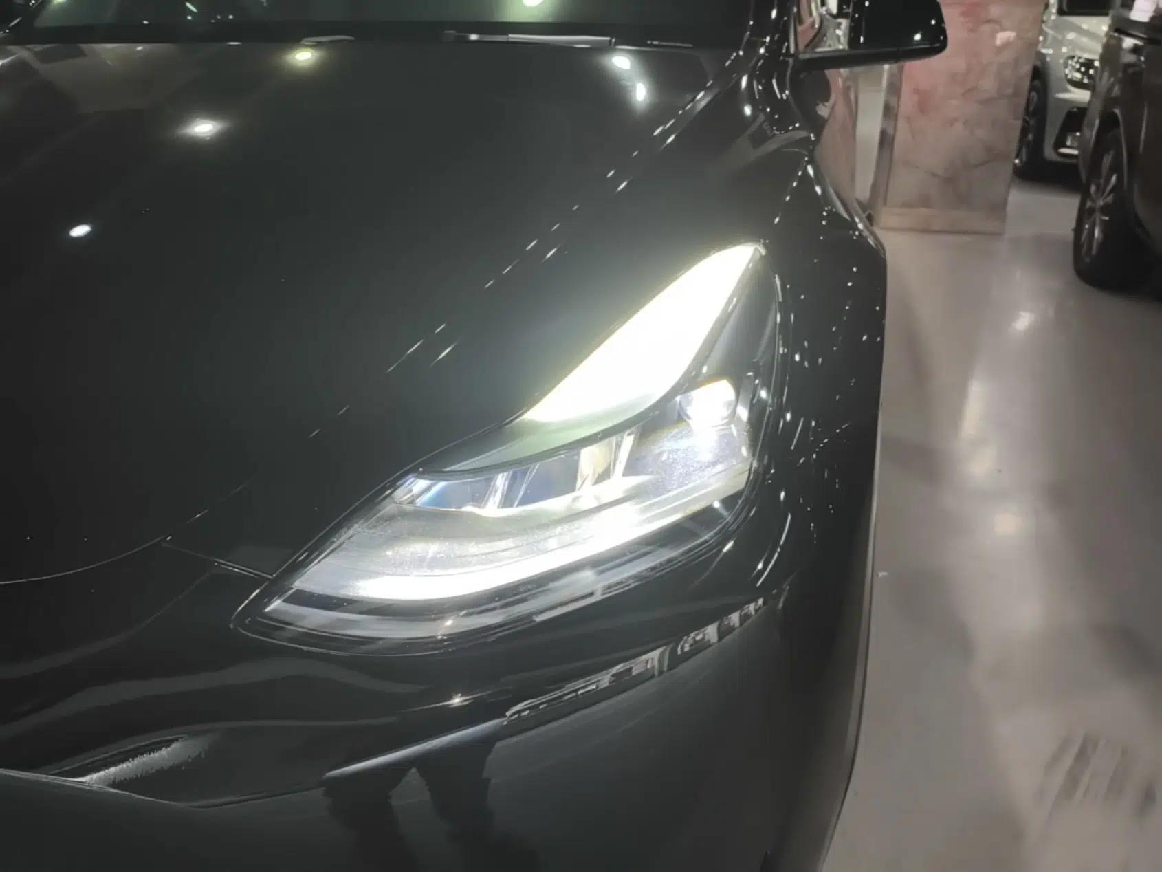 Tesla Model Y 2024 Rear-Wheel-Drive Version — миниатюра 8