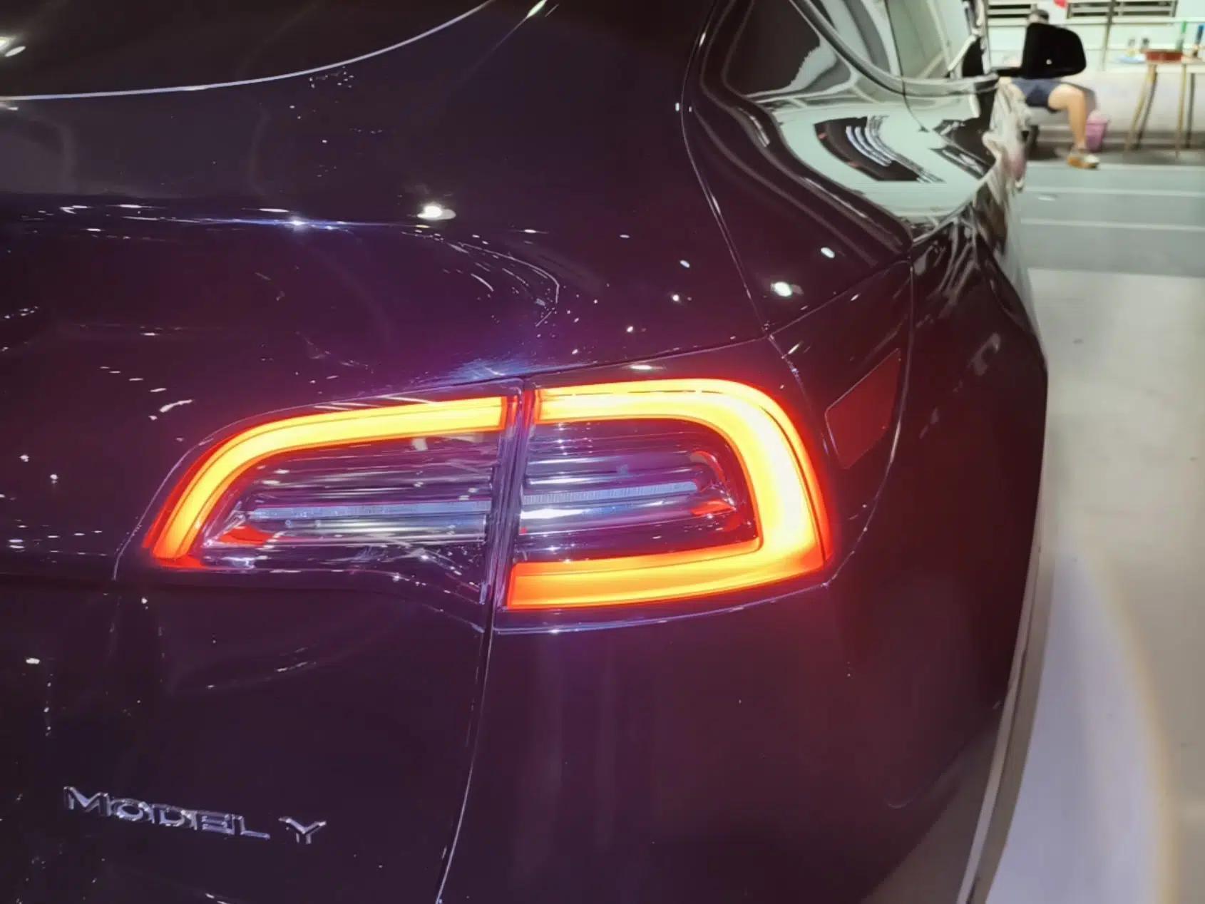 Tesla Model Y 2024 Rear-Wheel-Drive Version — миниатюра 9
