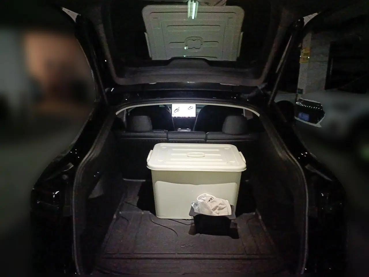 Tesla Model Y 2022 Rear-Wheel-Drive Version — миниатюра 19
