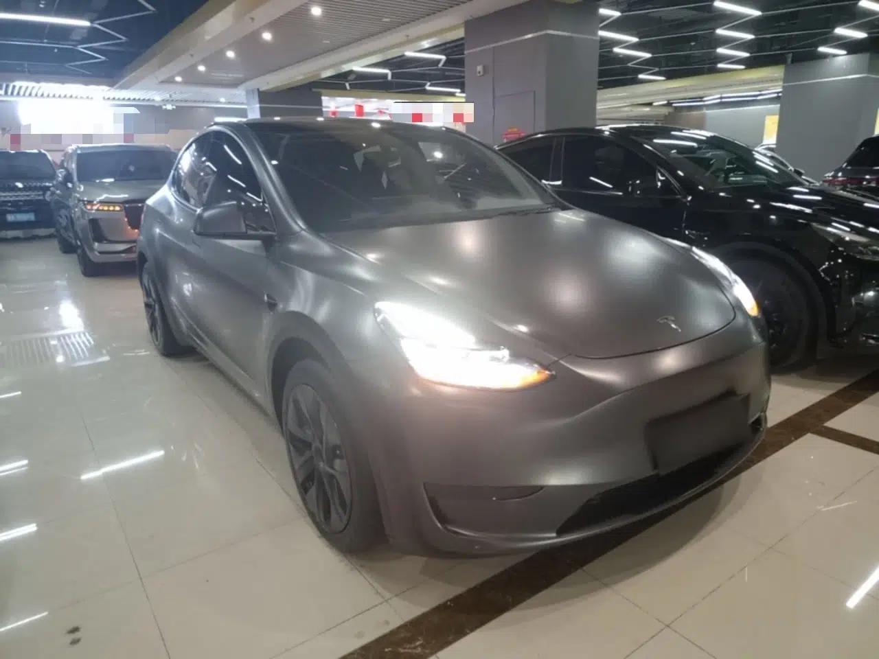 Tesla Model Y 2024 Rear-Wheel-Drive Version — миниатюра 3