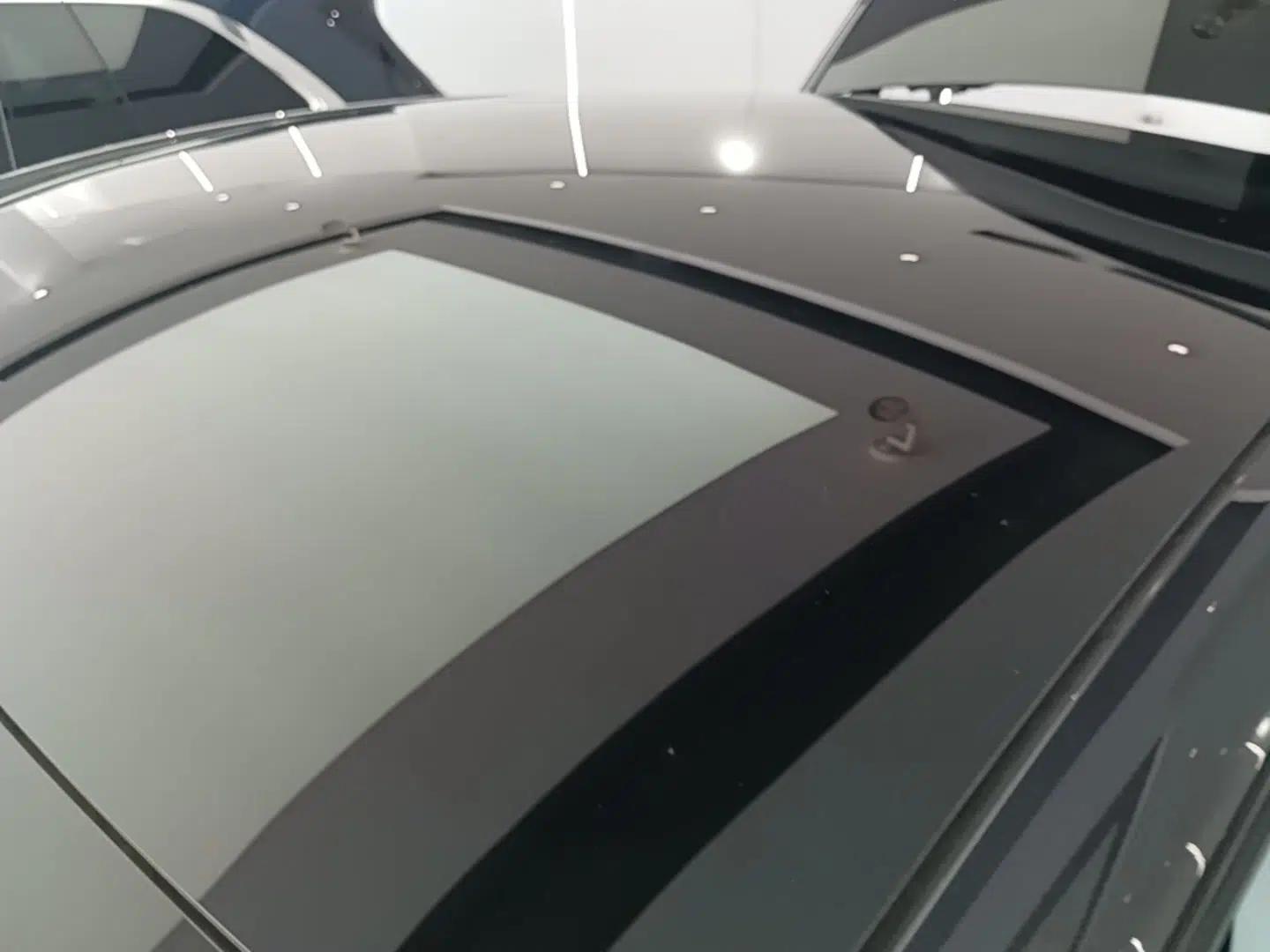 Tesla Model Y 2024 Rear-Wheel-Drive Version — миниатюра 7