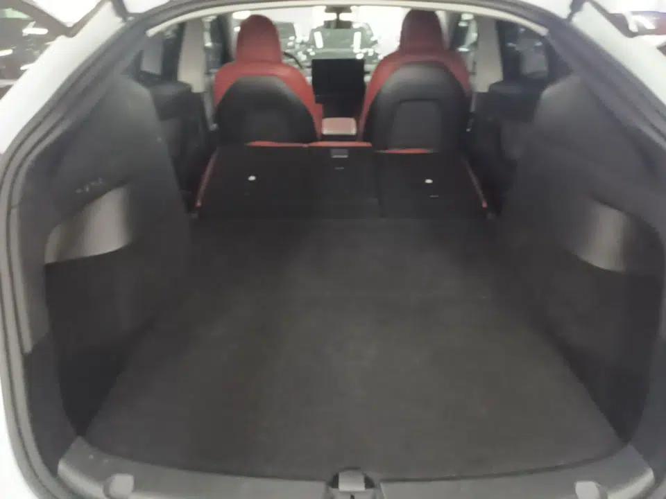 Tesla Model Y 2021 Revised Version 2 Long-Range All-Wheel-Drive Edition — миниатюра 27