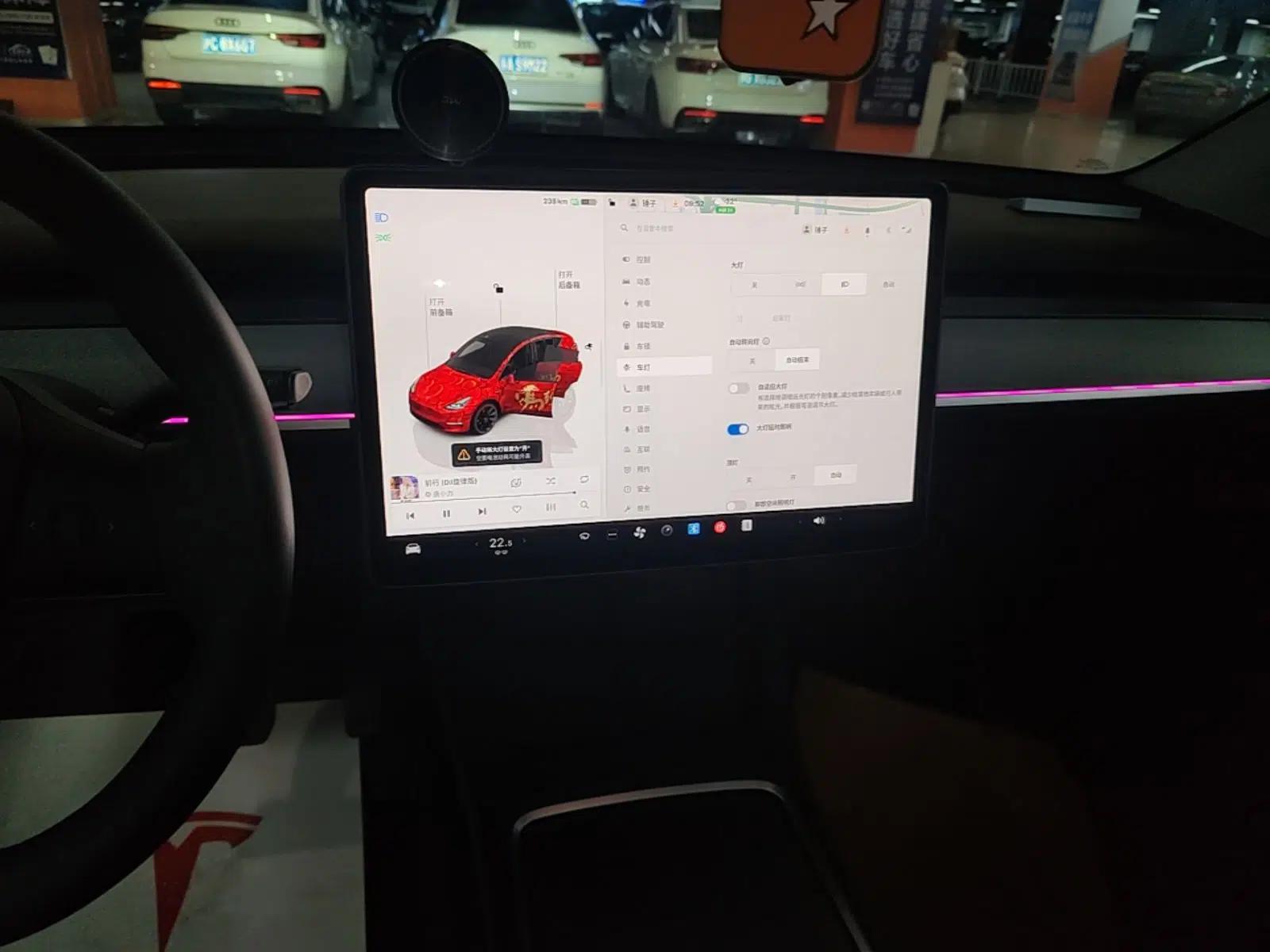 Tesla Model Y 2024 Rear-Wheel-Drive Version — миниатюра 15
