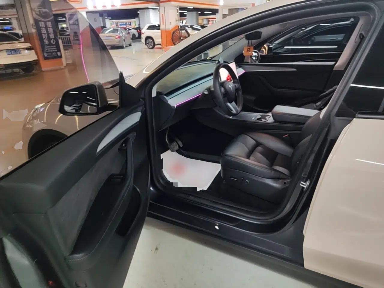 Tesla Model Y 2024 Rear-Wheel-Drive Version — миниатюра 18