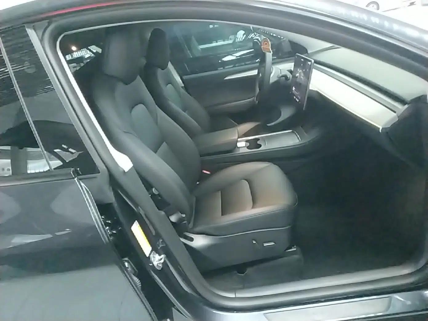 Tesla Model Y 2024 Rear-Wheel-Drive Version — миниатюра 19