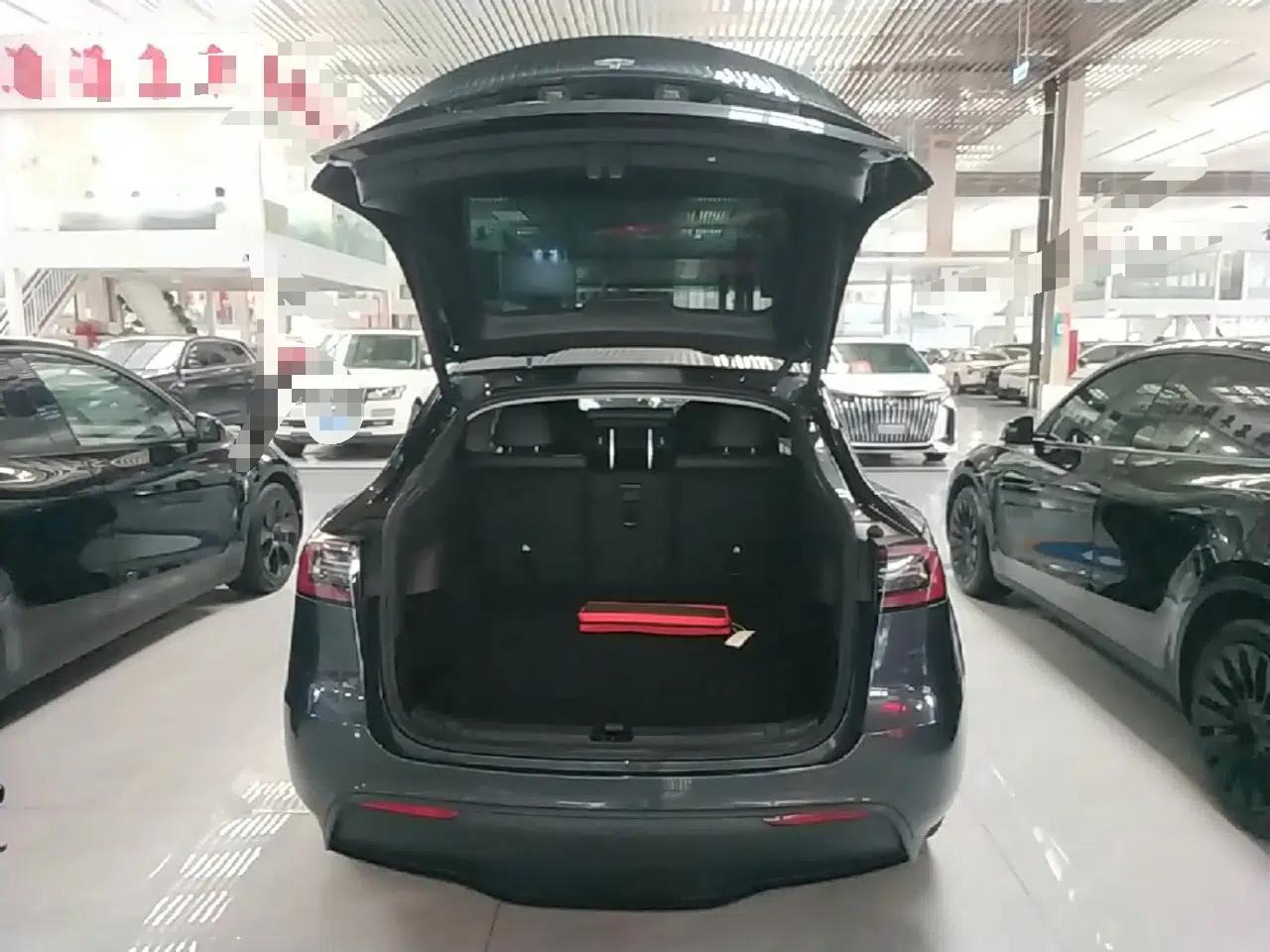 Tesla Model Y 2024 Rear-Wheel-Drive Version — миниатюра 22