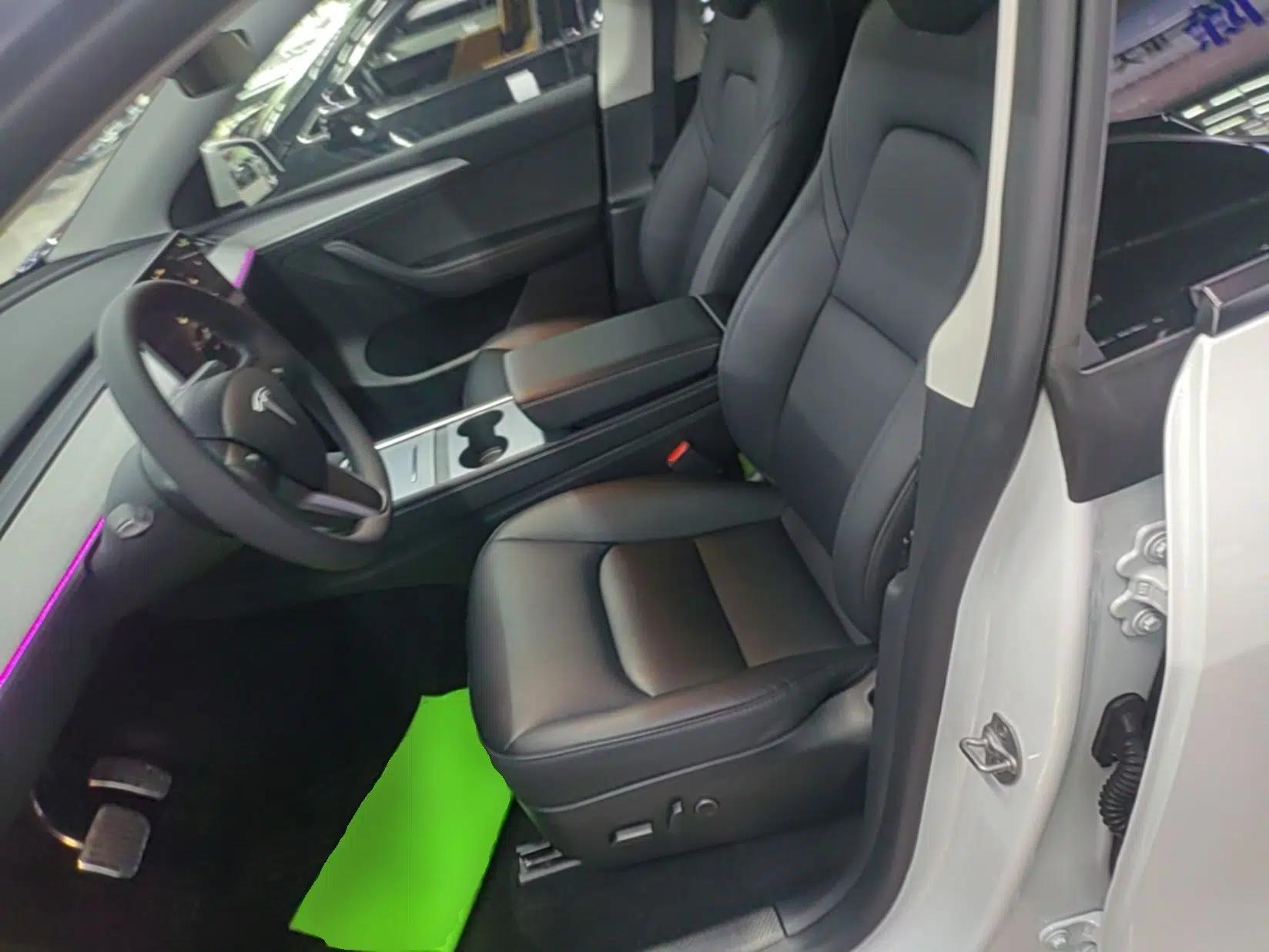 Tesla Model Y 2024 Rear-Wheel-Drive Version — миниатюра 17