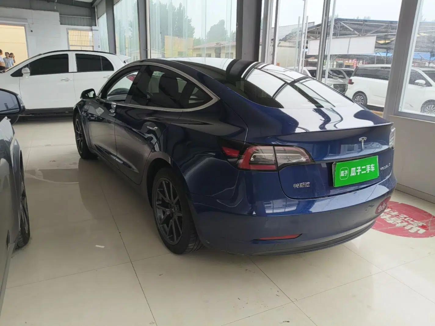 Tesla Model 3 2019 Standard Range Rear-Drive Upgraded Version — миниатюра 4