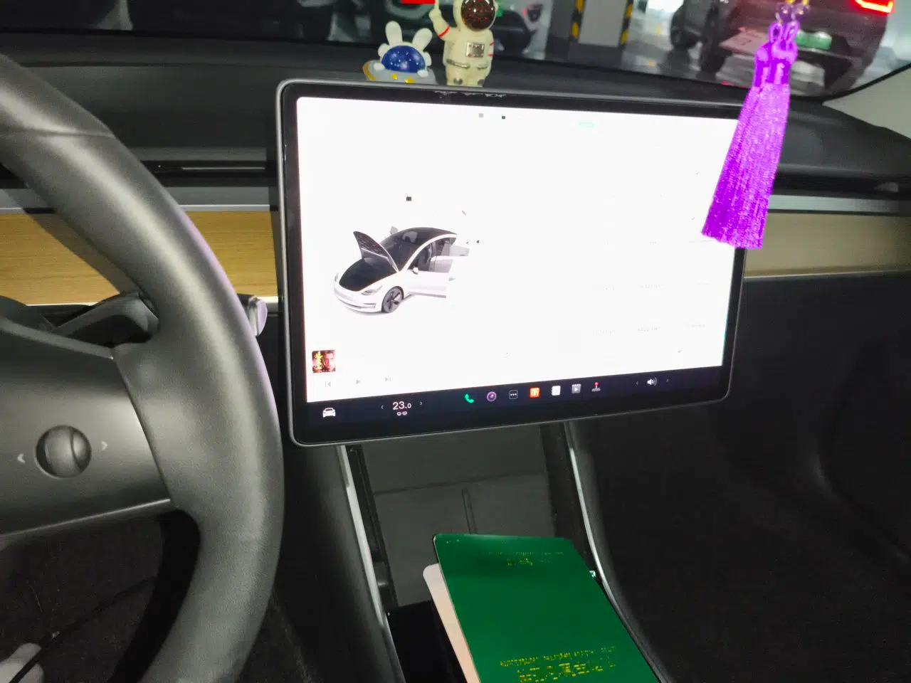 Tesla Model 3 2019 Standard Range Rear-Drive Upgraded Version — миниатюра 13