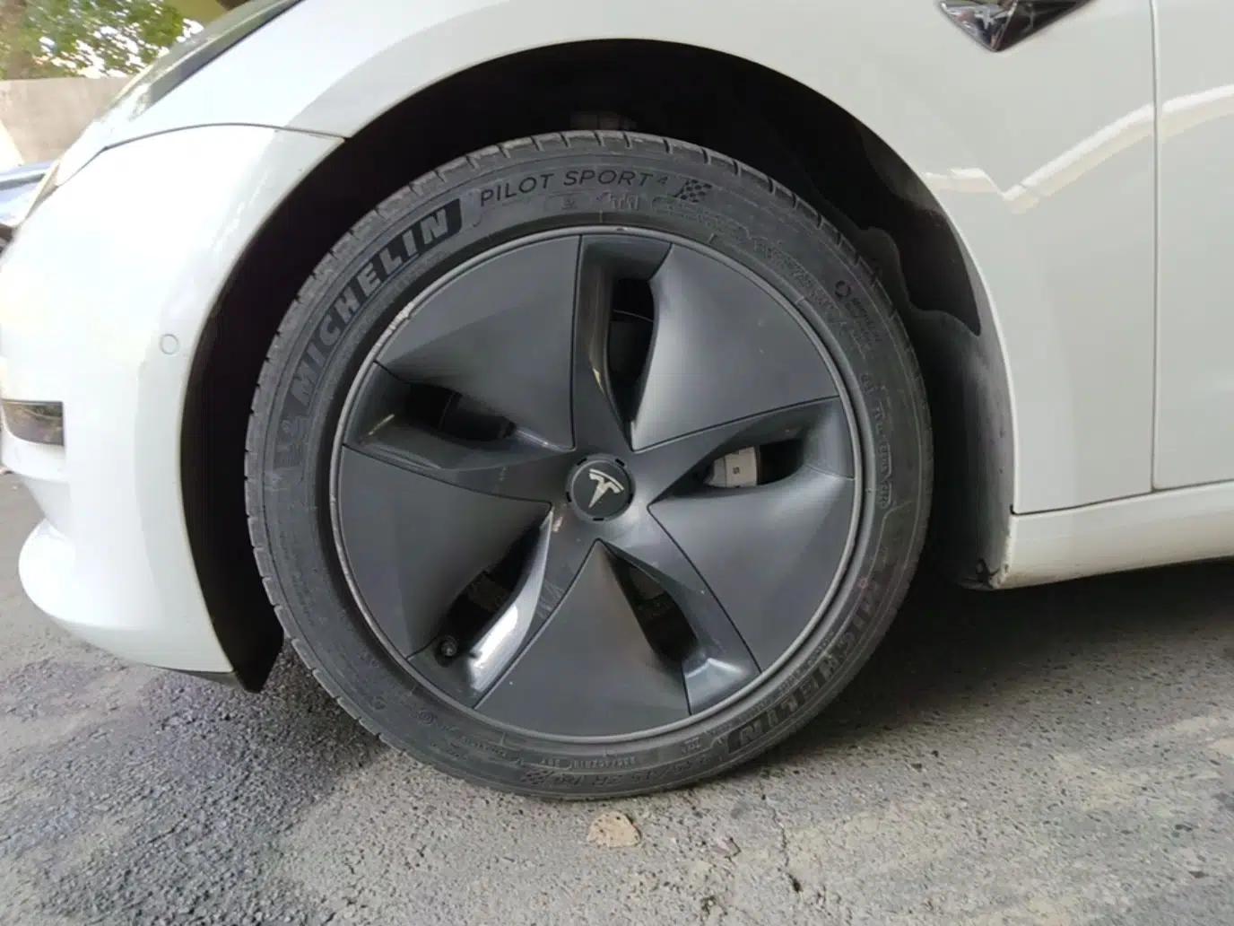 Tesla Model 3 2020 Standard Range Rear-Wheel Drive Upgraded Version — миниатюра 15
